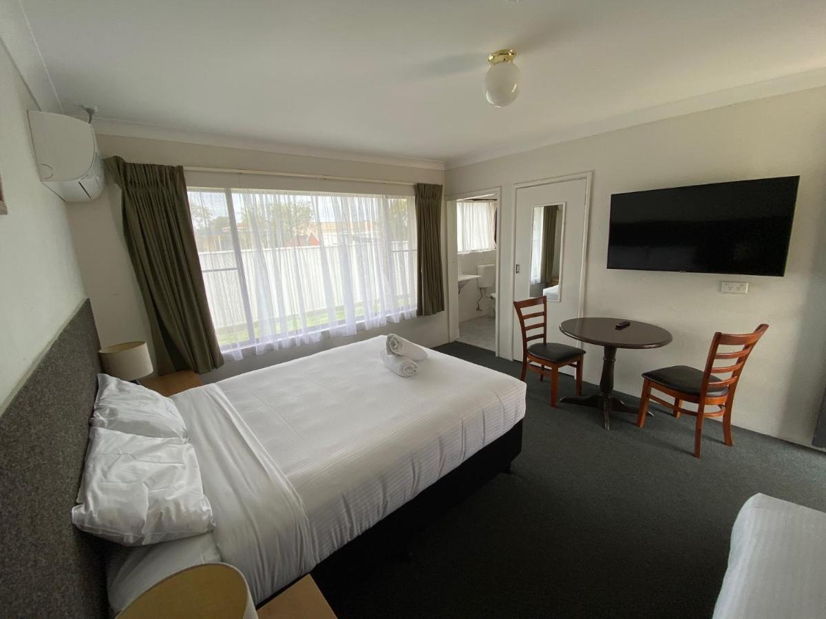 Hanging Rock Family Motel Batemans Bay Exteriér fotografie