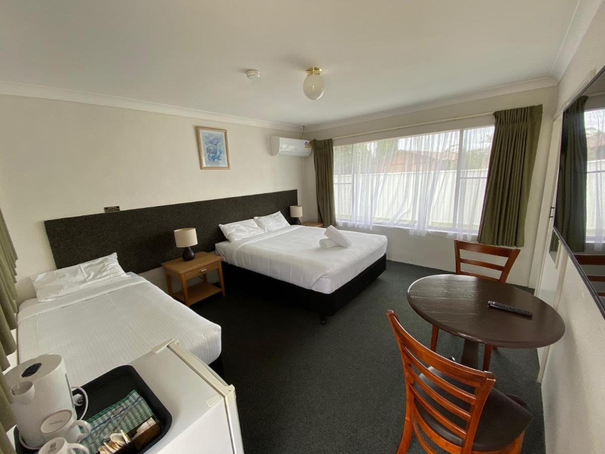 Hanging Rock Family Motel Batemans Bay Exteriér fotografie